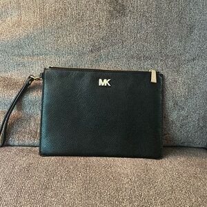 Michael Kors Black Wristlet - Large
